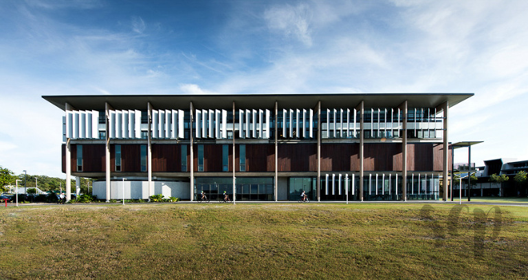 sunshine coast university architectural photography & lifestyle photography forBrewster Hjorth Architects