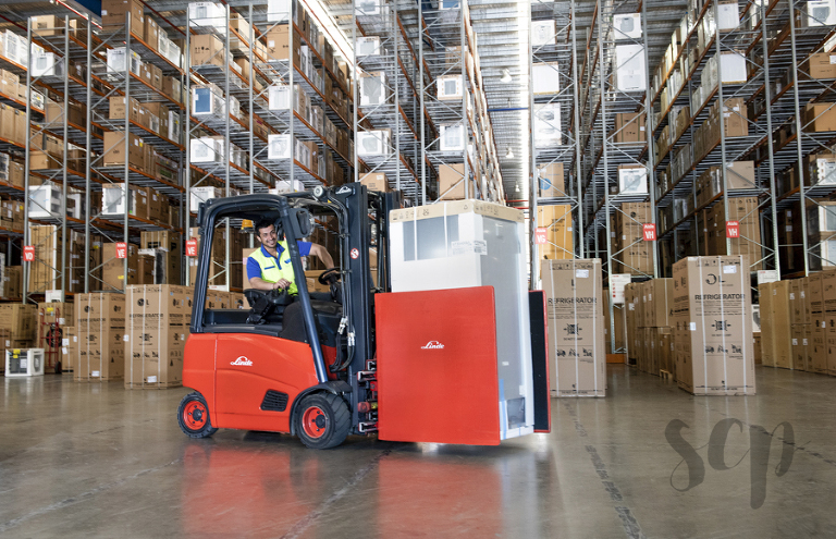 commercial photographer phill jackson sunshine coast, advertisng photography for Linde photographer Phill Jackson Sunshine coast